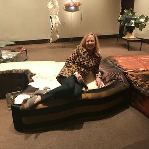 Meet your Posher, Cynthia